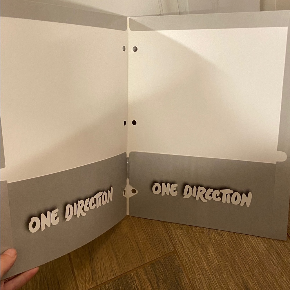 🧡 One Direction folders - Picture 5 of 6